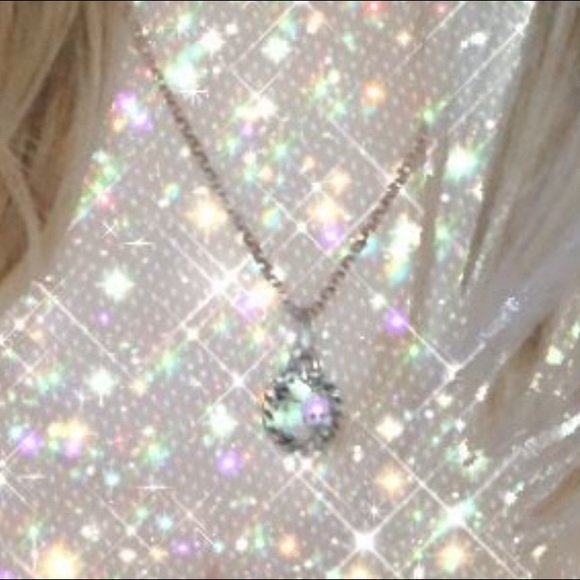 Gucci Interlocking G Necklace - Picture 2 of 5